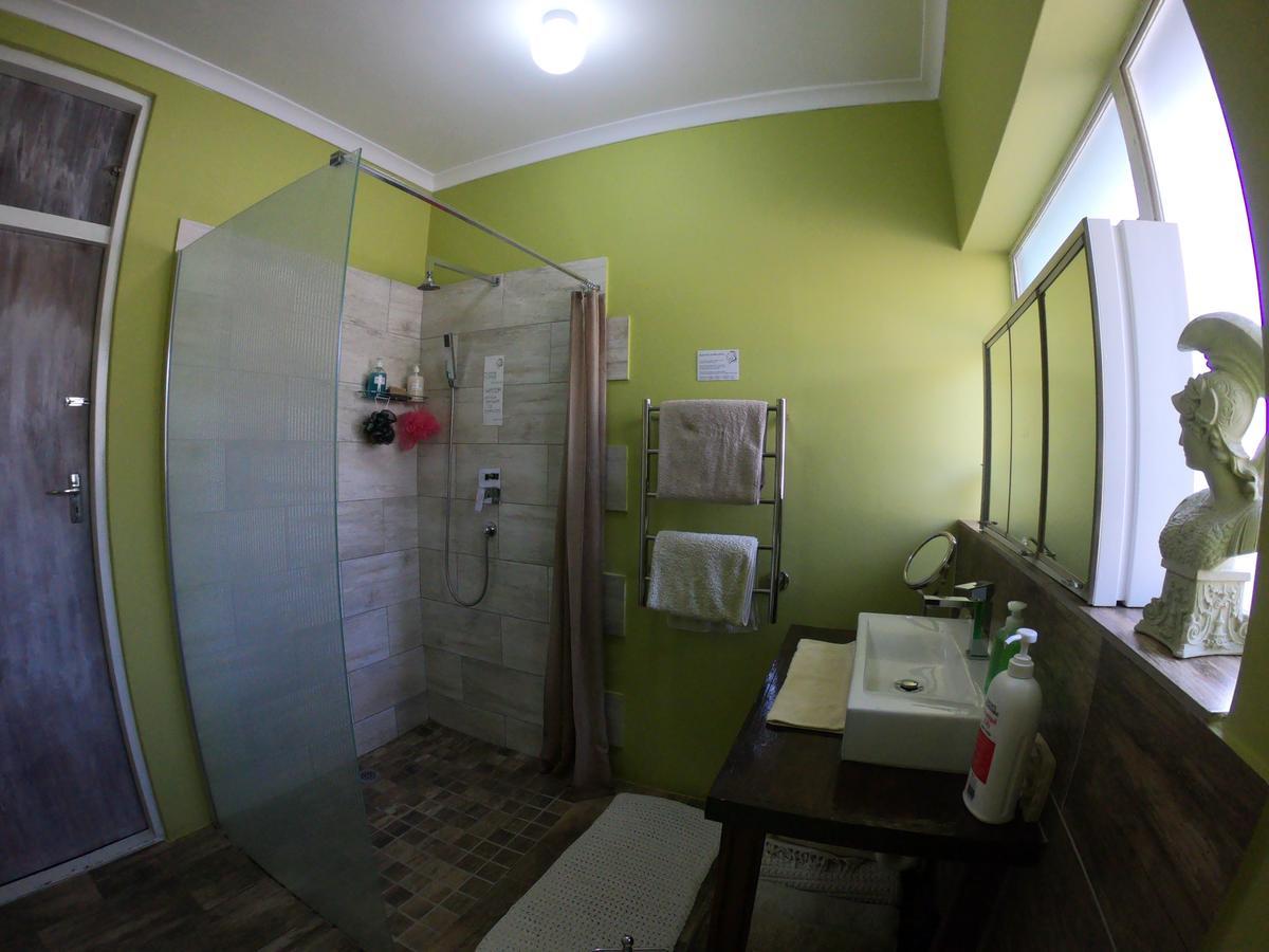 Leo'S Den Bed & Breakfast Фиш Хук Екстериор снимка