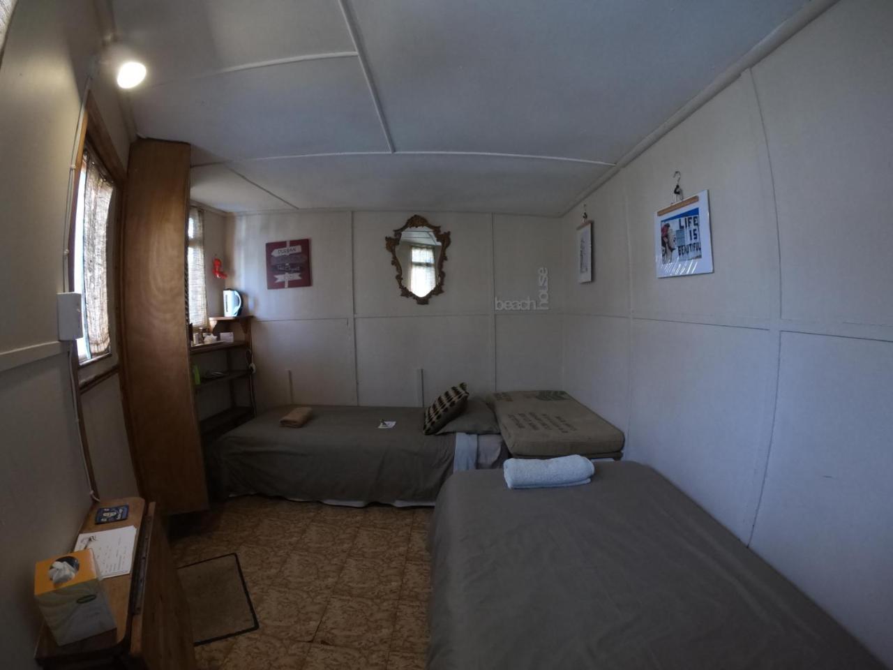 Leo'S Den Bed & Breakfast Фиш Хук Екстериор снимка